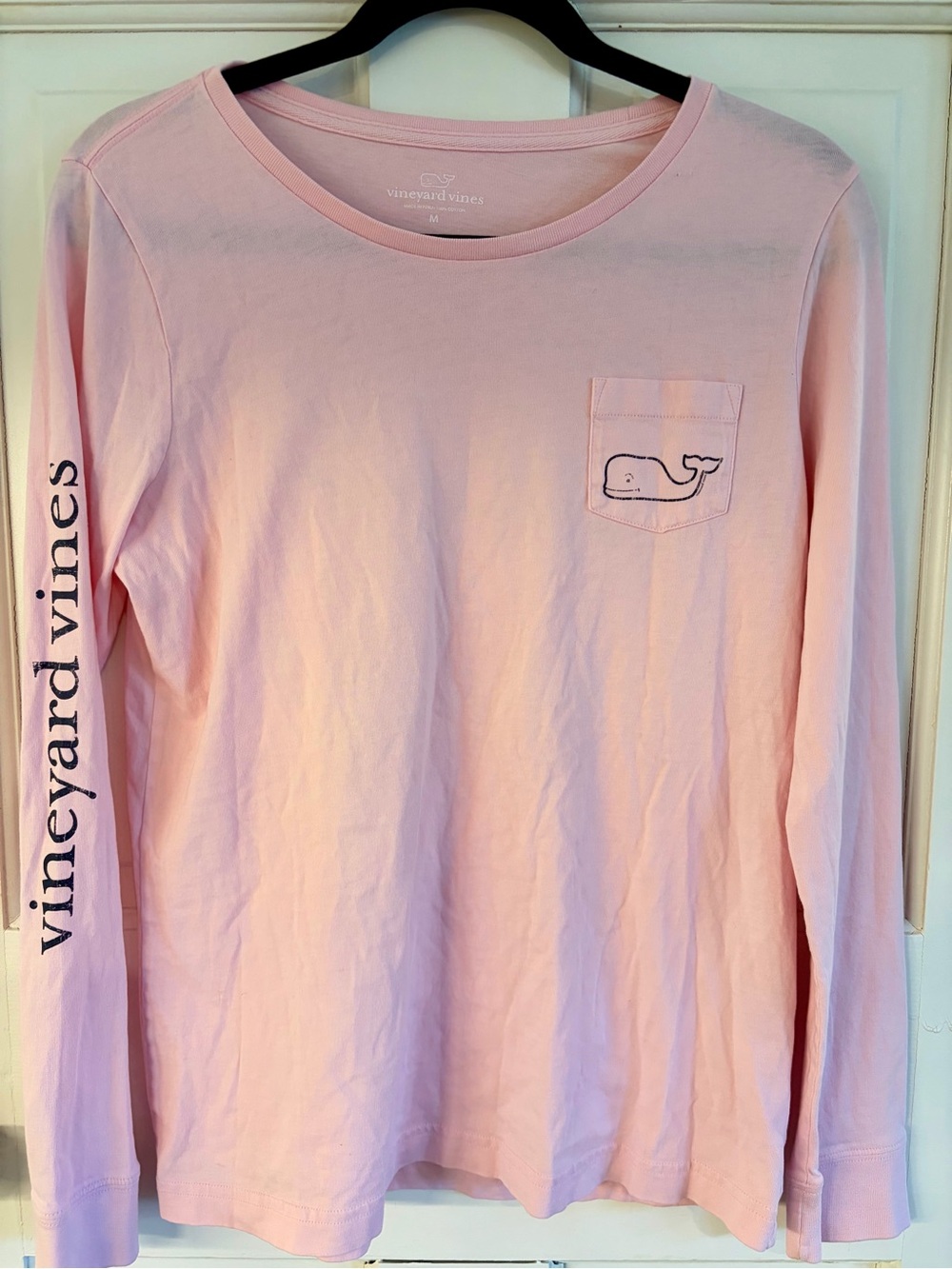 Vineyard Vines Pink Long Sleeve Pocket Whale Logo T-Shirt Medium
